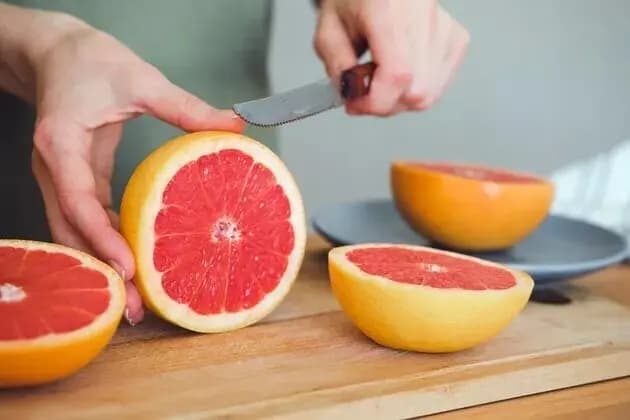 این میوه‌ درمان تمام دردهاست و با انباشت چربی مبارزه می‌کند
