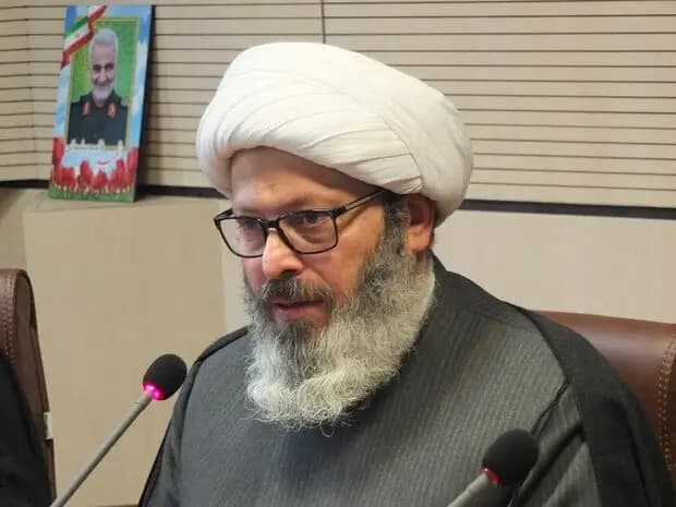 کشف حجاب یکی از اعضای هیئت استانداران اقلیم کردستان عراق در تهران/ تصاویر