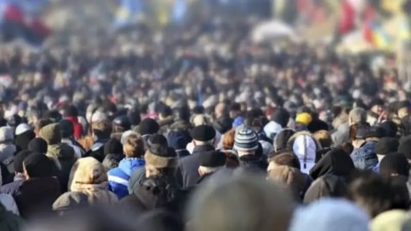 قیمت دلار ۲۳ هزار تومان کاهش یافت ولی کالاها ارزان نشد!