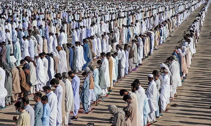 تصاویر پربازدید از نماز عید قربان اهل سنت
