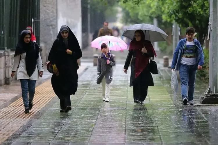 فوت ۹۱ نفر در اثر برق گرفتگی طی سال گذشته در تهران