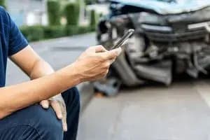 پرداخت خسارت در یک چشم به‌هم‌زدن؛ معرفی سرویس خسارت آنی بیمه بازار