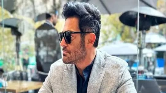 عکس / نگاهی به حیاط سرسبز و دلباز زهره حمیدی/ خونه نگو بهشت بگو باغ بگو  / روحش شاد