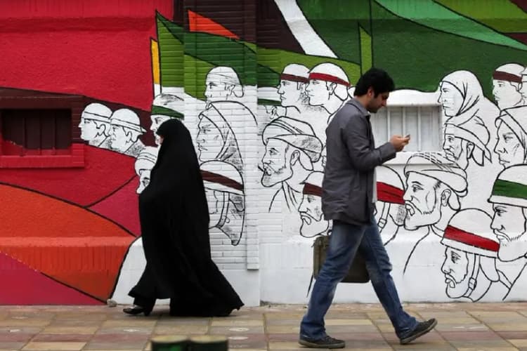نائینی: ساختار فرهنگی موجود پاسخگوی مقابله با جنگ نرم نیست