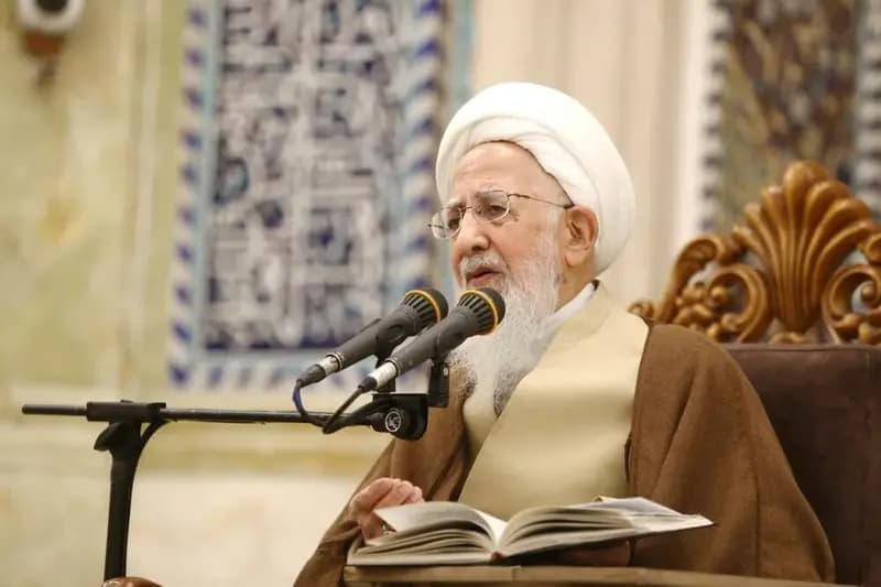 آیت الله جوادی آملی: لازم است جامعه به‌گونه‌ای روشن شود که فرمایش‌های اهل‌بیت علیهم‌السلام در آن حاکم باشد