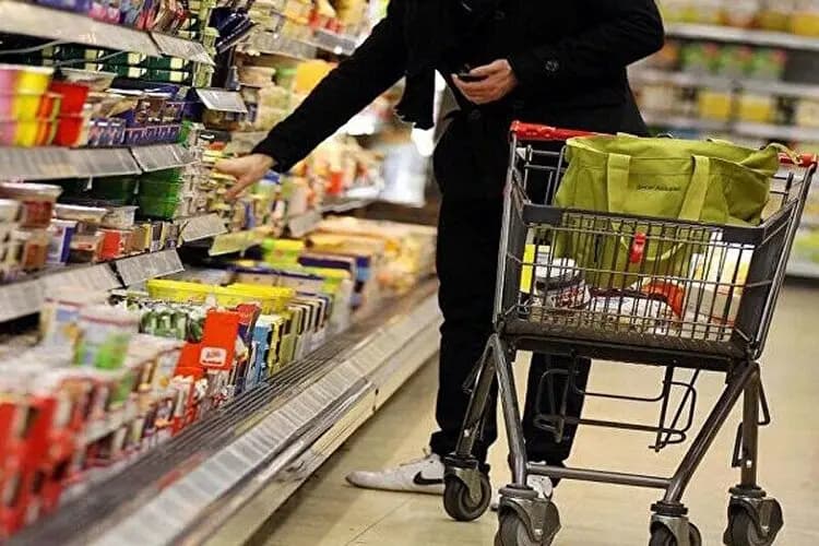 فشار تورمی و رشد قیمت‌ها/ جهش ۲۰۱ درصدی قیمت یک کالای خوراکی