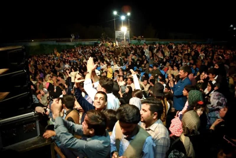 جشن باشکوه وحدت در زاهدان برگزار شد
