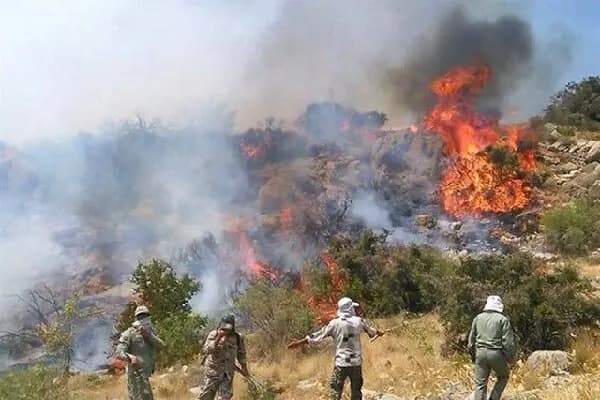 هشدار استاد پناهیان درباره خطر فردگرایی در مدارس