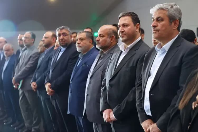 ​کبودی چشم ایلان ماسک حاشیه‌ساز شد