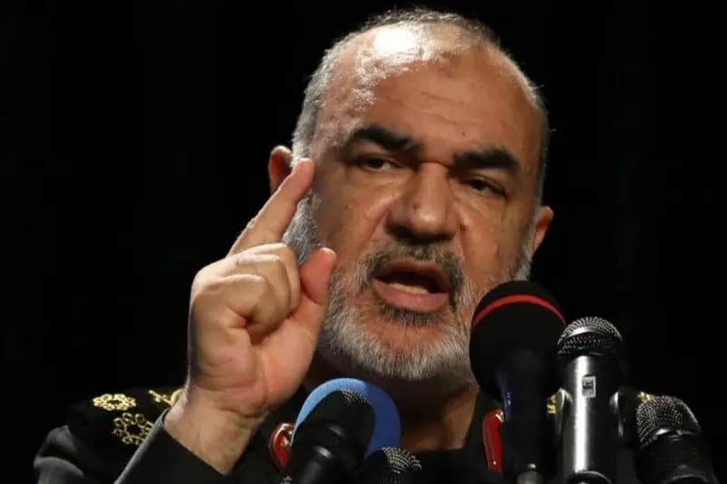 سردار سلامی: متجاوز به ایران پشیمان خواهد شد