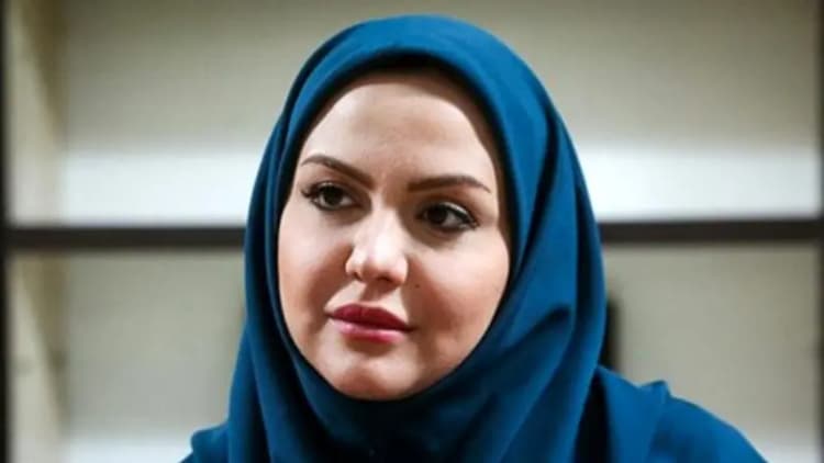 فیلم آواز شاد در دانشگاه برای عروسی دختر و پسر دانشجو  ! / هم دانشگاهی ها قیامت به پا کردن !