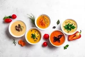 ۱۴ دلیل برای این که همیشه سوپ بخورید