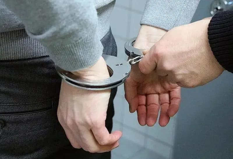 اسیدپاشی و تیراندازی هوایی در شهرک دانشگاه