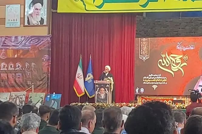 تجدید روابط دوستی و بررسی راهکارهای توسعه اقتصادی در سفر والی فراه