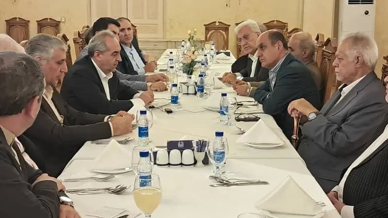 مرز آستارا ظرفیت تبدیل شدن به قطب ترانزیتی منطقه را دارد