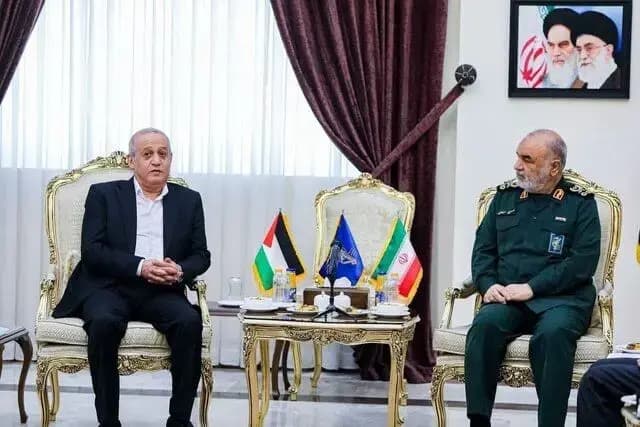 زرداری: هند تأمین آب 240 میلیون نفر را تهدید می‌کند
