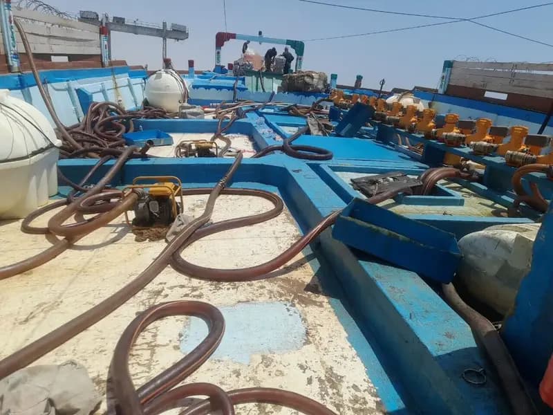 کشف ۵۰ هزار لیتر سوخت قاچاق در آب‌های هرمزگان