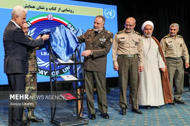 سید حسن خمینی هشدار داد؛ انقلاب منحرف می شود اگر.../ باید مراقب باشیم/ اگر مسئولی پایش را کج گذاشت مردم تذکر دهند