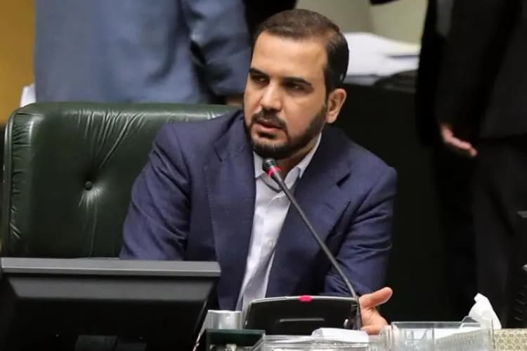 جان باختن یک مامور انتظامی در آبادان به علت واژگونی خودرو