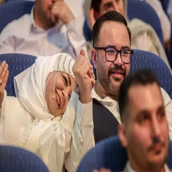 یک زن با مدرک علوم سیاسی جراحی زیبایی می‌کرد!