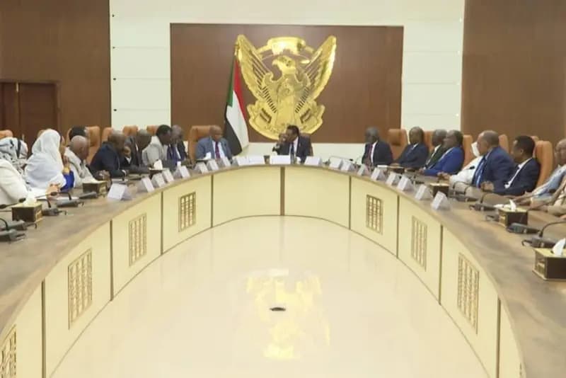 کابینه سودان منحل شد