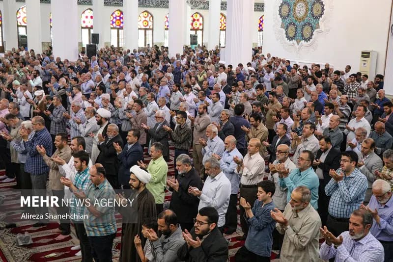 گیلانیان شکوه بندگی را در نماز عید قربان به نمایش گذاشتند