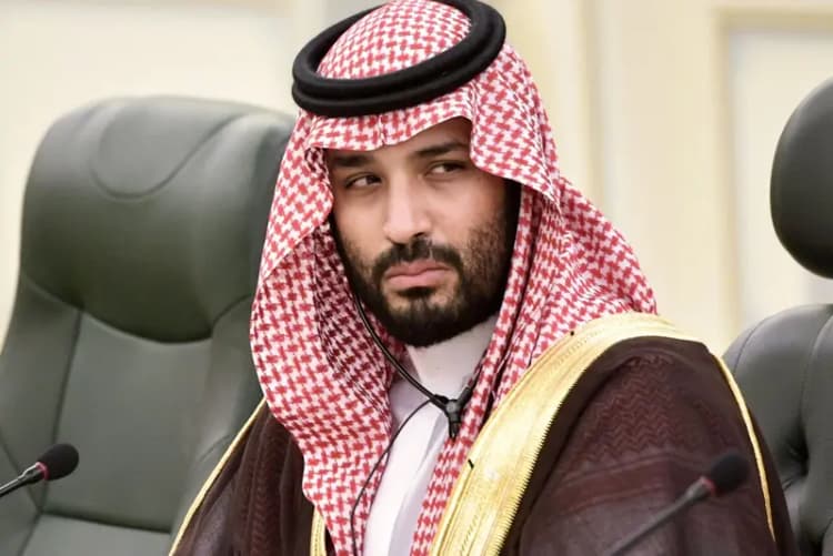 نمازی: سعید جلیلی دارای نگرشی بسته است
