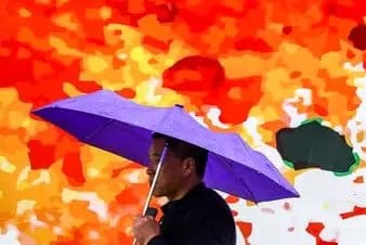 استاندار اصفهان از ارتباط استانداری با پیامک‌های حجاب خبر ندارد؟!/ تشکیل شعبه حمایت از آمران به معروف در اصفهان به چه معنا است؟