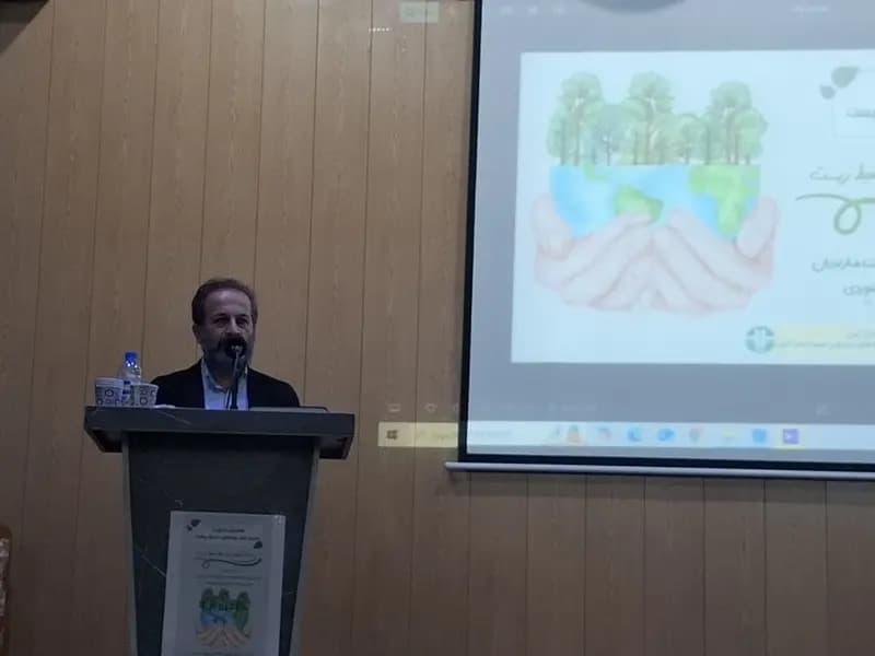 دماوند در حال دفن شدن در زیر زباله است