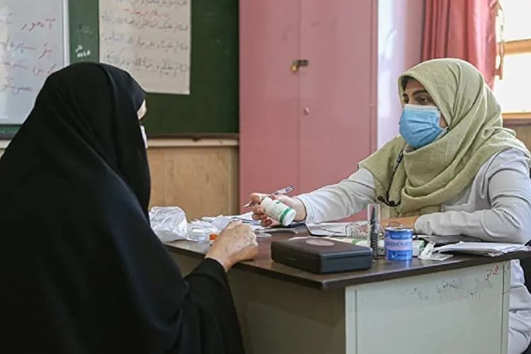 نشت گاز در خوابگاه دانشگاه ایلام ۱۷ نفر را راهی بیمارستان کرد