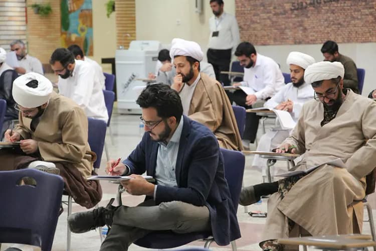 برگزاری مسابقات جایزه بزرگ ۱۰۰۰ امتیازی تنیس در مشهد