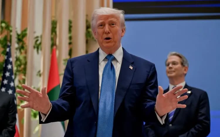 حمله پهپادی گسترده به بالگرد حامل پوتین در جریان سفر کاری