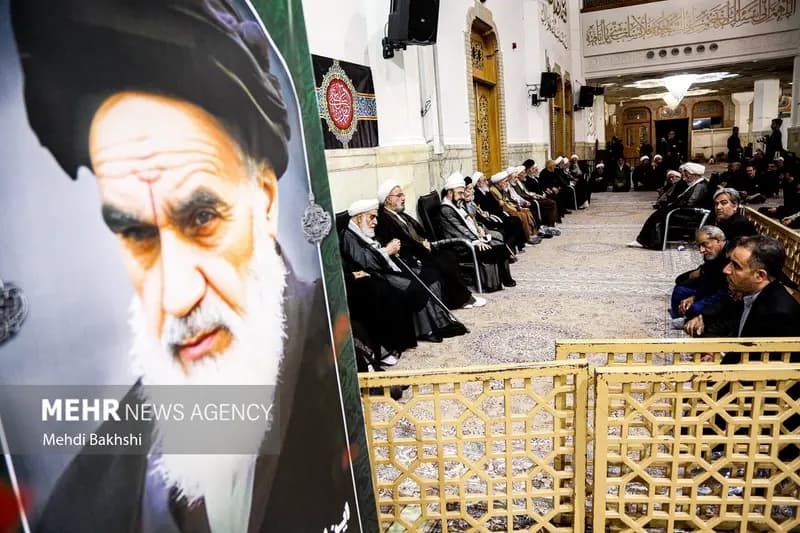 مراسم سالگرد ارتحال امام راحل در حرم بانوی کرامت