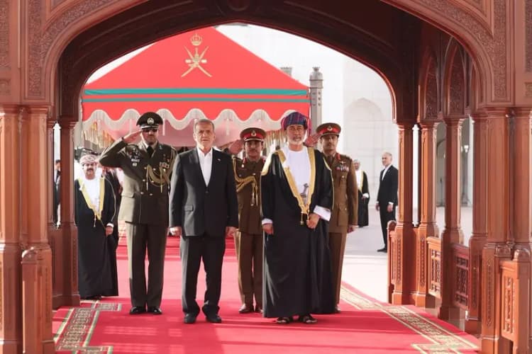 منتظری، رییس دیوان عالی کشور: شمار دعاوی خانواده نگران کننده است؛ علت آن هم باز بودن دریچه جهنمی فضای مجازی است/ امروز گلوله های فساد اخلاقی، به اتاق کودکان ما نیز راه پیدا کرده