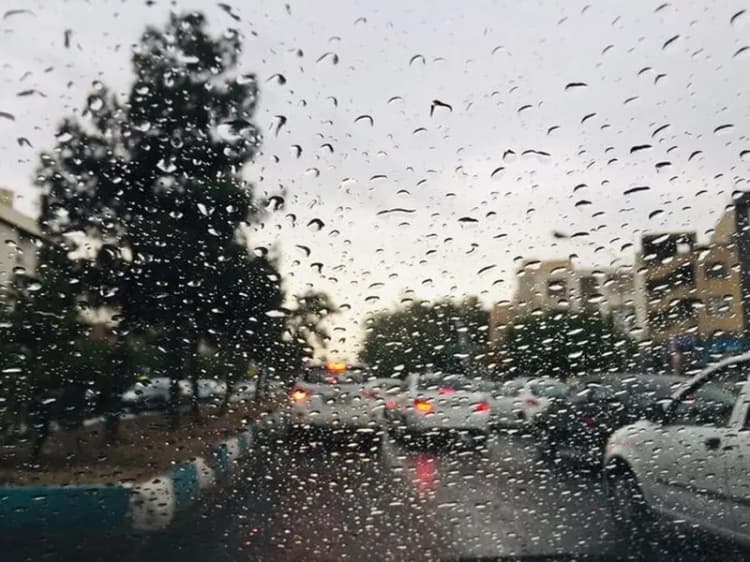 پلیس فتا تهران: هموطنان هوشیار باشید، مجرمین سایبری با ارسال پیامک جعلی مبادرت به سرقت اینترنتی از حسابتان می‌کنند
