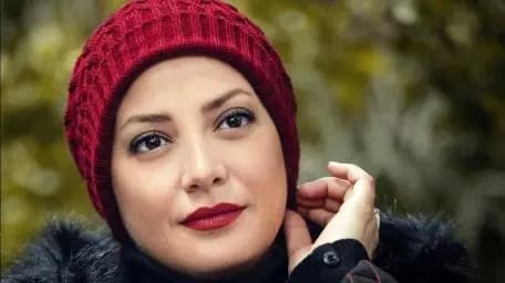 فیلم / کمند امیرسلیمانی بازیگر ناریا: تهدیدم کردند که دیگه نمیذاریم خودت و پدرت و برادرت توی تلویزیون بازی کنی و من رو مجبور به مهاجرت کردند !