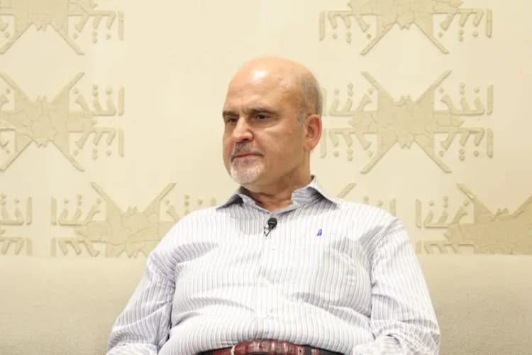 تذکر رسایی جلسه مجلس را متشنج کرد/ سخنگوی موقت فراکسیون انقلاب: جریانی بیرون از مجلس اجازه فعال شدن فراکسیون را نداد