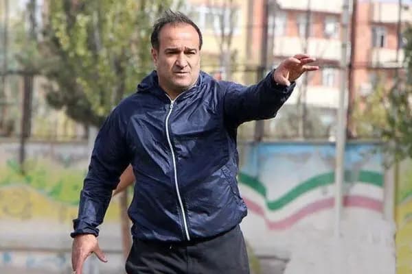 سرمربی پیکان تهران: جان دادیم تا به لیگ برتر صعود کنیم