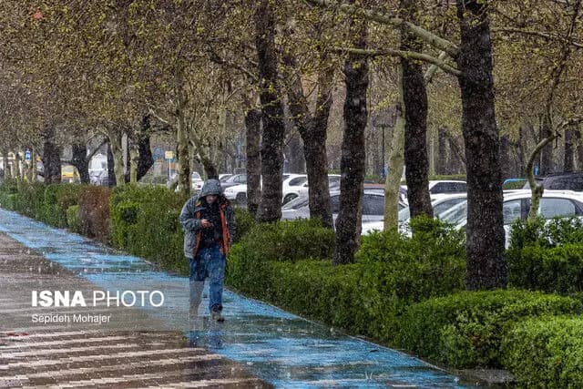 خزانه جواهرات ملی از امروز برای بازدید عموم بازگشایی شد