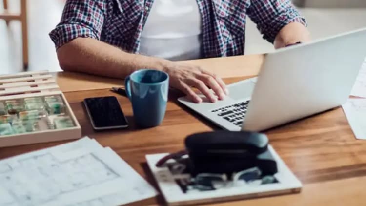 فعالیت ۱۵ مرکز عرضه دام بهداشتی در تهران برای عید قربان