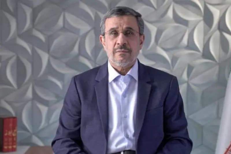 احمدی‌نژاد عازم بوداپست شد