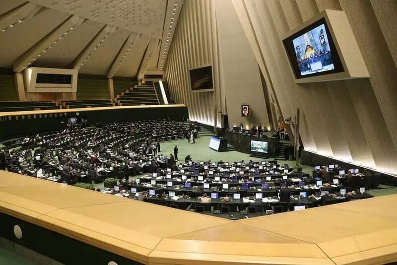 ادامه بررسی لایحه جامع باشگاه‌داری در دستورکار مجلس