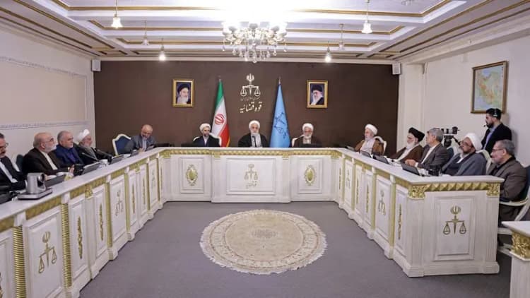 فرزندان کاظم صدیقی به چه دلیلی بازداشت شدند؟