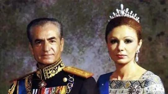 سفر به ایام قدیم سال 1338؛ عروسی باشکوه و شاهوار محمدرضا پهلوی و فرح دیبا + عکس