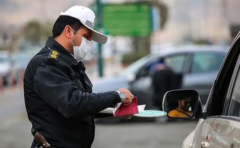خط و نشان راهور/ پارک در پیاده‌رو دیگر بخشیده نمی‌شود!
