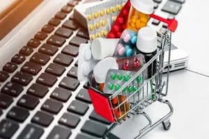 سکوهای آنلاین دارویی سامان می‌گیرند؟/ ویدئو