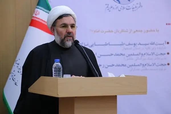 ببینید / سوپرایز احساسی جناب خان برای آقای بازیگر 