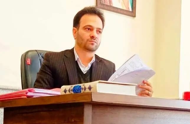 پست جدید اکانت اینستاگرامی «قاسمیان» درباره وضعیت فعلی وی: او از سوی مقامات عربستانی، به طور «موقت» بازداشت شده و حال عمومی‌اش کاملا خوب است/ از بازنشر محتوای تحریک‌آمیز خودداری شود/ مردم با دعا و پرداخت صدقه، در این مسیر همراه باشند
