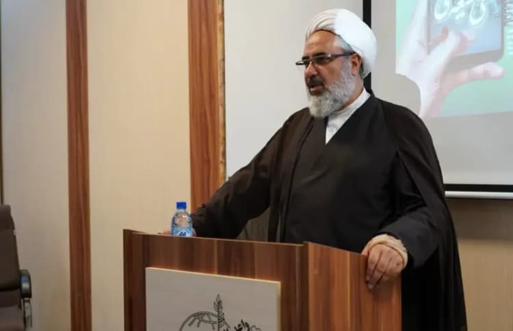 کشف موتورسیکلت سرقتی در سنندج