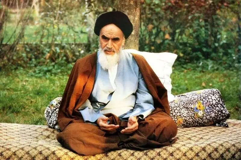 فیلم/ ناگفته‌هایی از لحظات آخر عمر امام خمینی(ره)